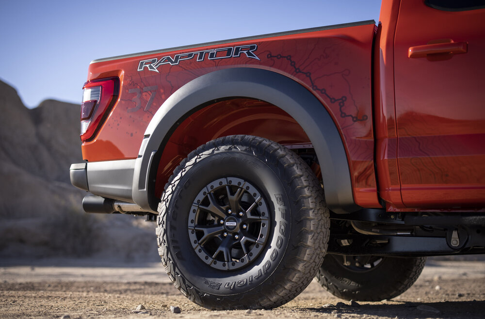 2021_F-150 Raptor_22.jpg