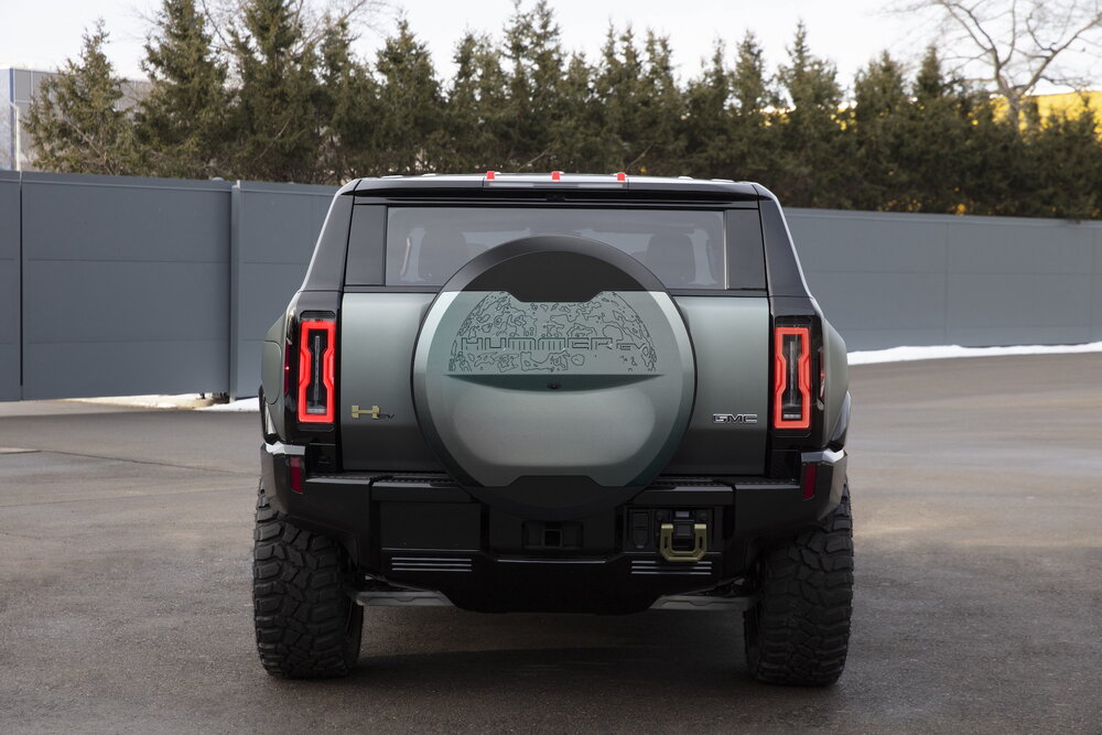 2024-GMC-HUMMER-EV-SUV-029.jpg