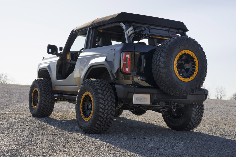 Ford Bronco Badlands Sasquatch 2-Door Concept_09.jpg