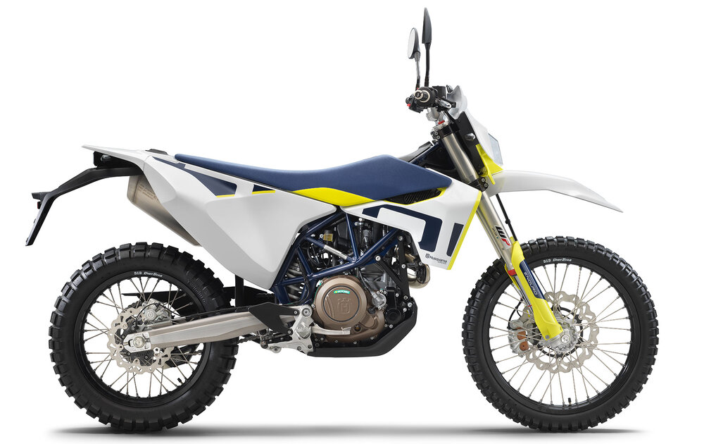 PHO_BIKE_90_RE_701-enduro-my21-90-re-Bikes-Studio_#SALL_#AEPI_#V1.jpg