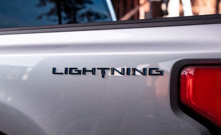 lightning-1620663153.jpeg
