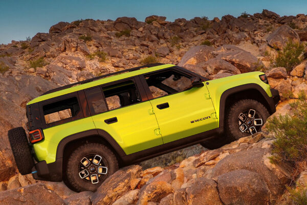 Jeep Recon on the trail.