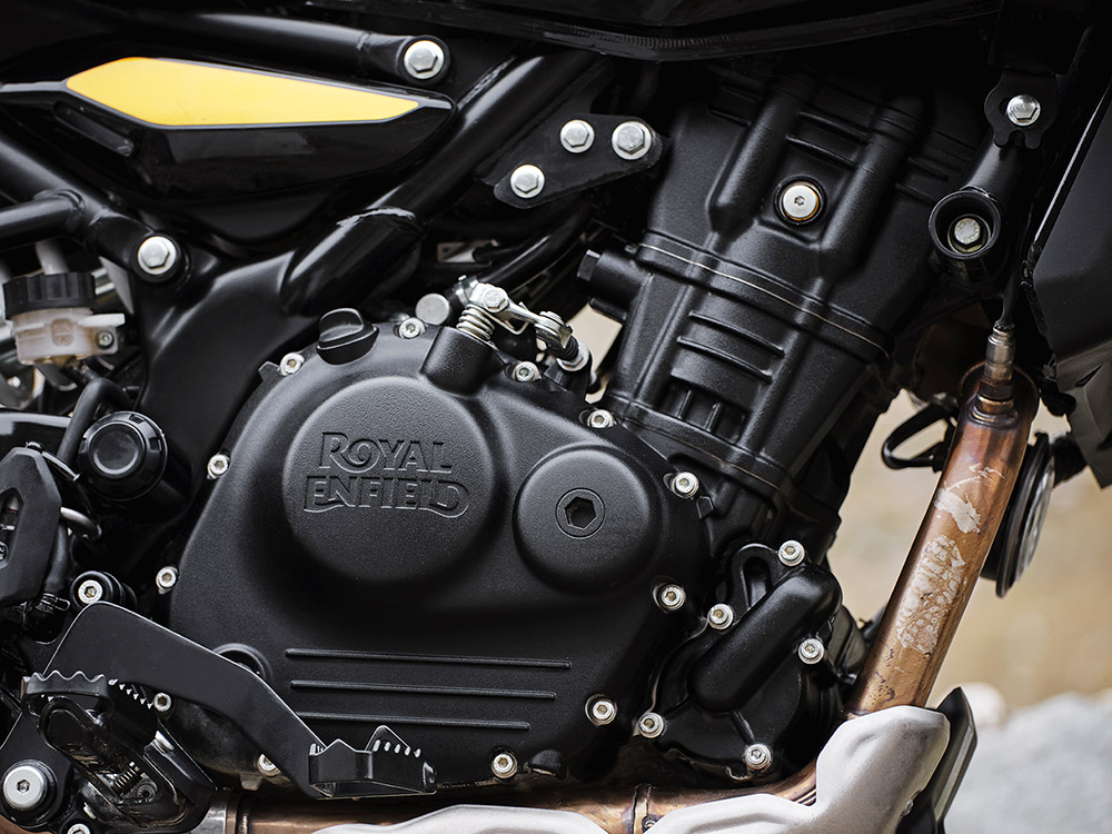 Royal Enfield 450 Himalayan Adventure Motorcycle, adventure motorcycle, overlanding motorcycle, dual sport motorcycle, dirt bike, India, himalayan, himlalays, panniers, crash bars,