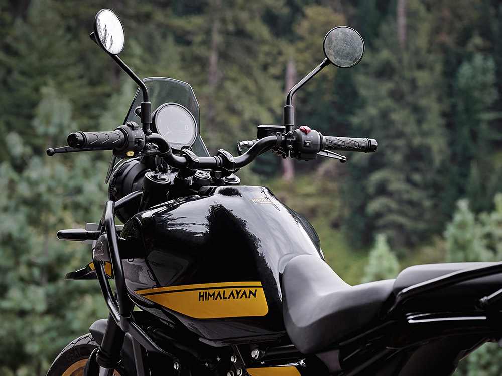 Royal Enfield 450 Himalayan Adventure Motorcycle, adventure motorcycle, overlanding motorcycle, dual sport motorcycle, dirt bike, India, himalayan, himlalays, panniers, crash bars,