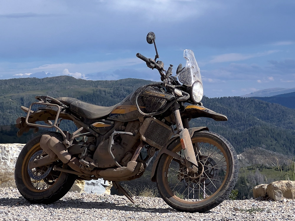 Royal Enfield 450 Himalayan Adventure Motorcycle, adventure motorcycle, overlanding motorcycle, dual sport motorcycle, dirt bike, India, himalayan, himlalays, panniers, crash bars,