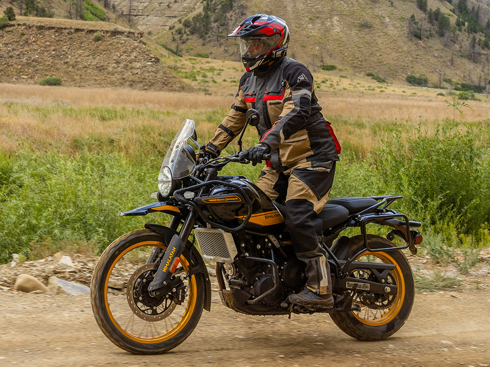 Royal Enfield 450 Himalayan Adventure Motorcycle, adventure motorcycle, overlanding motorcycle, dual sport motorcycle, dirt bike, India, himalayan, himlalays, panniers, crash bars,