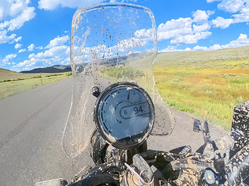 Royal Enfield 450 Himalayan Adventure Motorcycle, adventure motorcycle, overlanding motorcycle, dual sport motorcycle, dirt bike, India, himalayan, himlalays, panniers, crash bars,