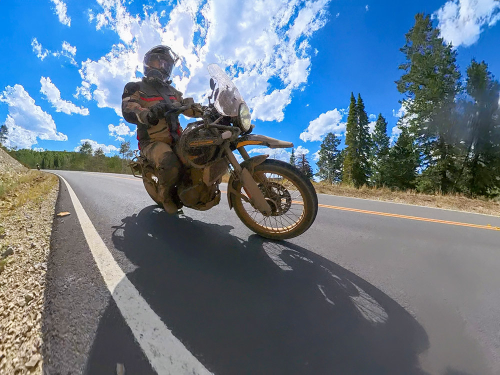 Royal Enfield 450 Himalayan Adventure Motorcycle, adventure motorcycle, overlanding motorcycle, dual sport motorcycle, dirt bike, India, himalayan, himlalays, panniers, crash bars,