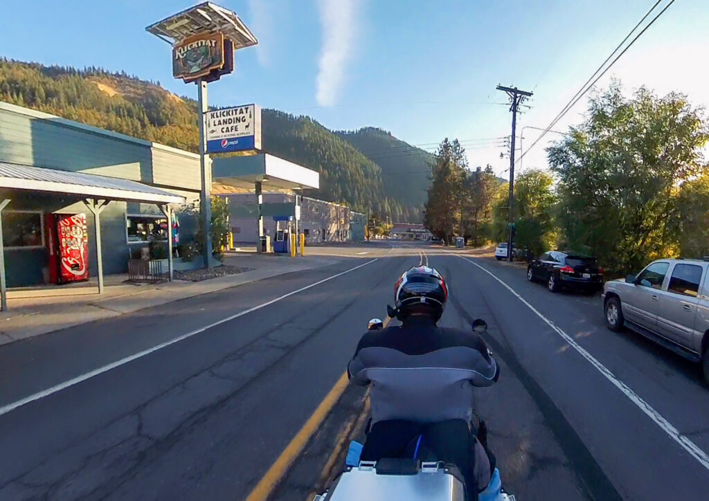 Royal Enfield, Himalayan 450, Himalayan 411, adventure motorcycle, ADV bike, off-road motorcycle, overlanding motorcycle, PNW, Pacific Northwest, Mt. St. Helens, volcanos, ring of fire, camping, motorcycle camping,