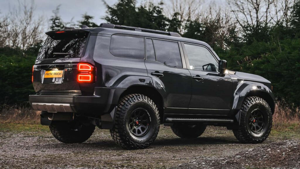 Arctic Trucks AT37 Land Cruiser 250